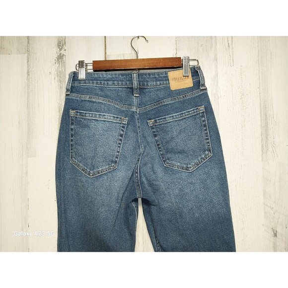 Hollister Jeans Women's Curvy High Rise Mom  Juniors 3R Distressed Destroyed - Picture 6 of 8